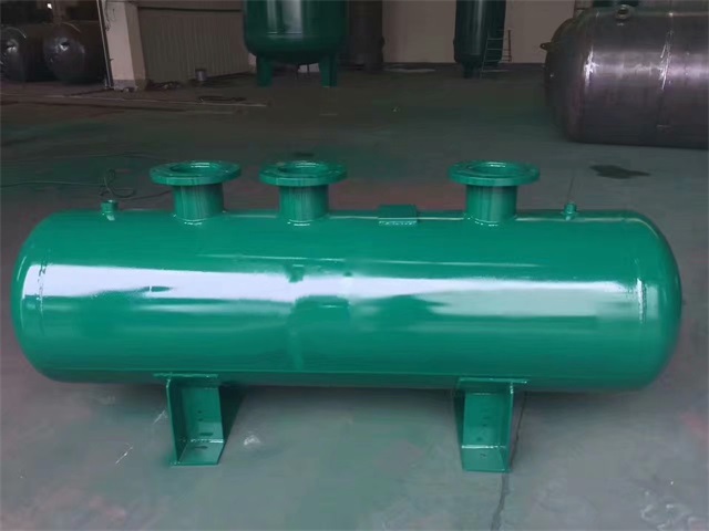 1679991473376569.jpeg 湘东湘东湘东蒸汽分气缸1.jpeg